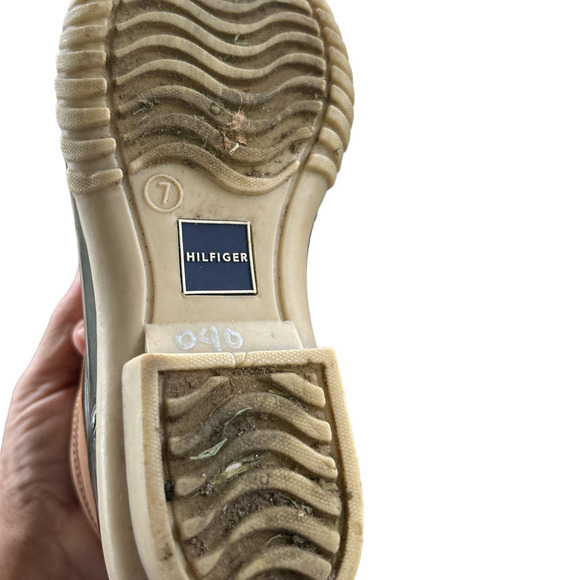 Tommy Hilfiger Tweat-t Womens Size 7m ankle brown Duuck Lace up‎ rain shoes boot - Picture 3 of 4